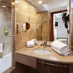 Aparthotel Hispanos 7 Suiza